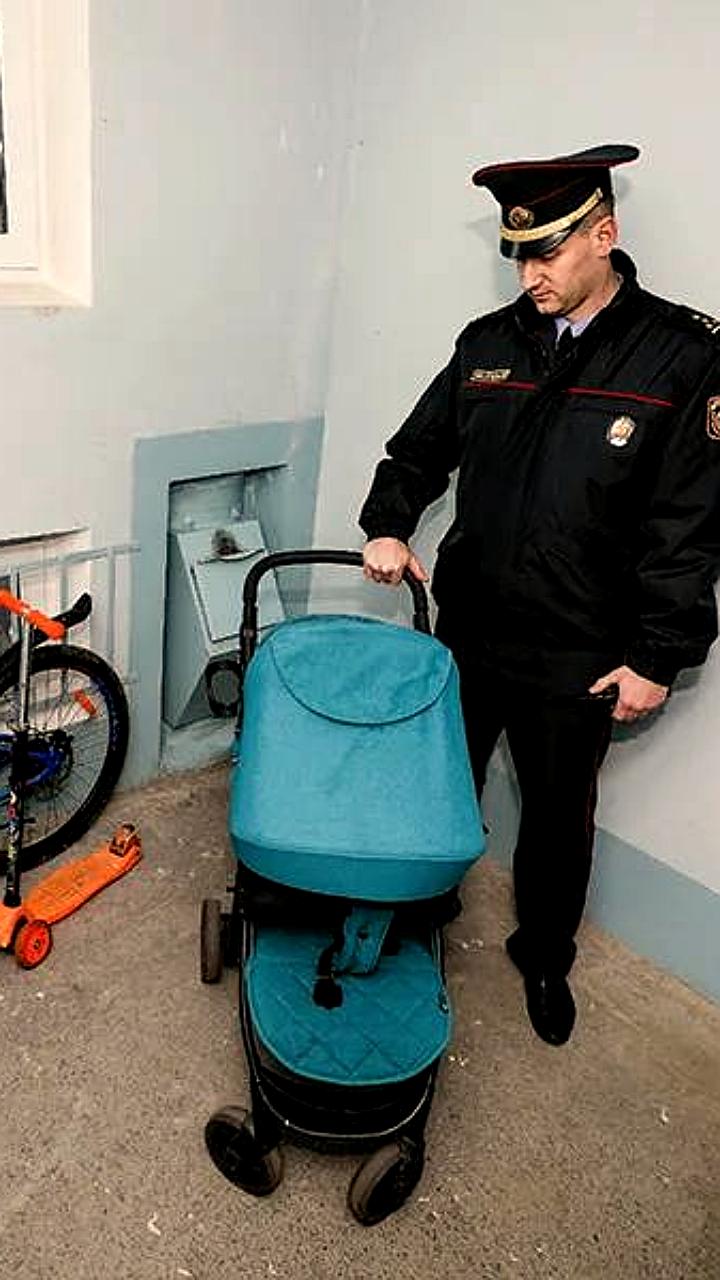Штрафы за хранение колясок в подъездах: новые требования пожарной безопасности