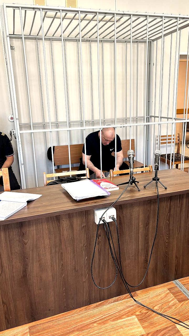 Два жителя Волжского задержаны за хулиганство с оружием и угрозы полиции
