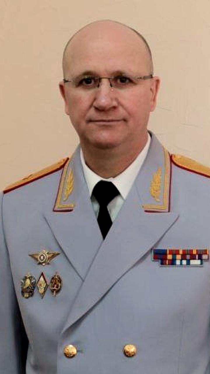 Прямые телефонные линии с заместителями начальников ГУВД и ОВД в Минске и Мозыре