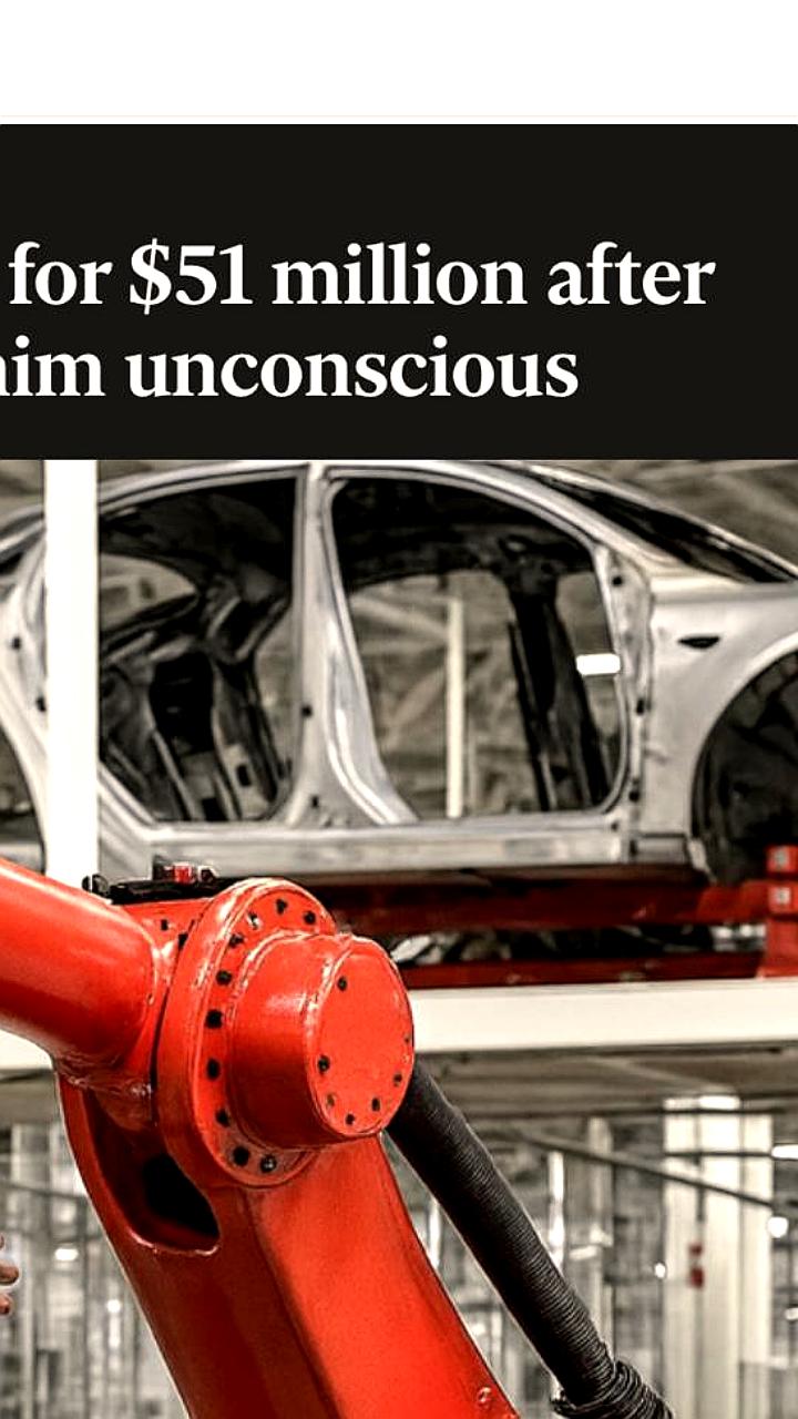 Рабочий Tesla требует компенсацию после инцидента с роботом