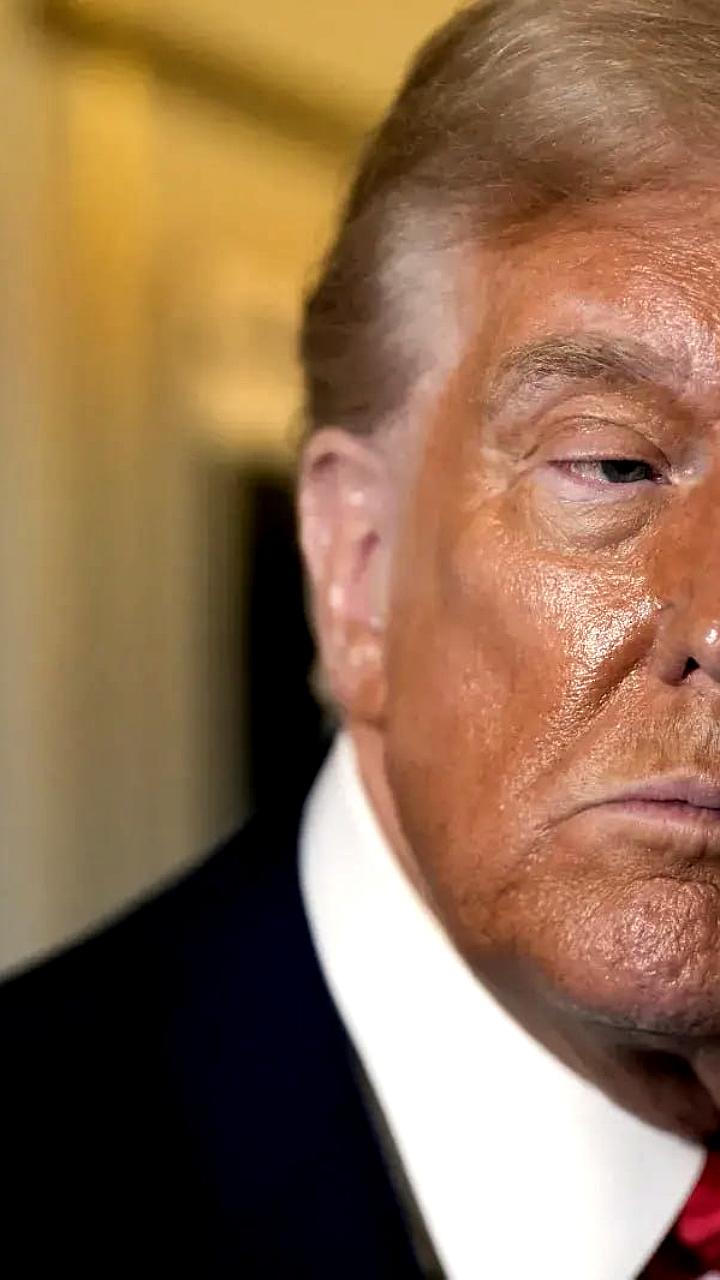 Опрос: 76% американцев против Нобелевской премии для Трампа