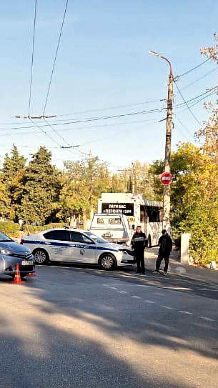 ДТП с электросамокатом в Севастополе: пострадавший доставлен в больницу