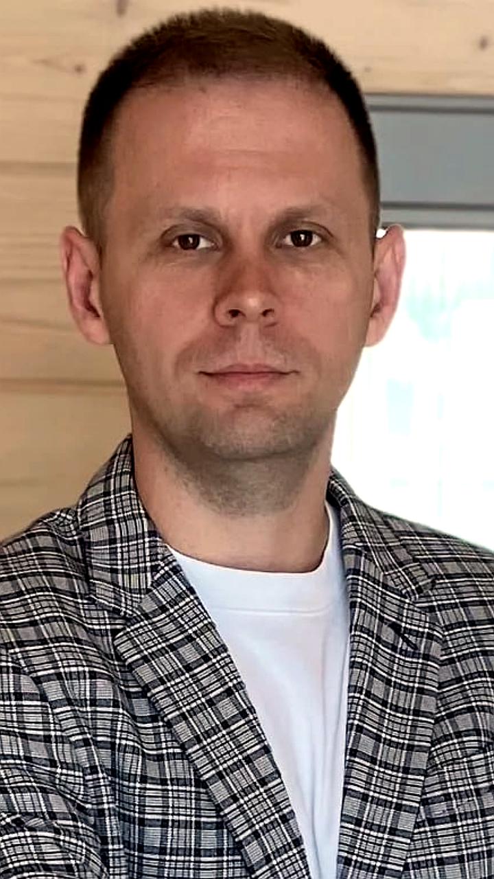 Директор оператора связи ЛАНТА Александр Васильев покинул Россию на фоне иска Генпрокуратуры