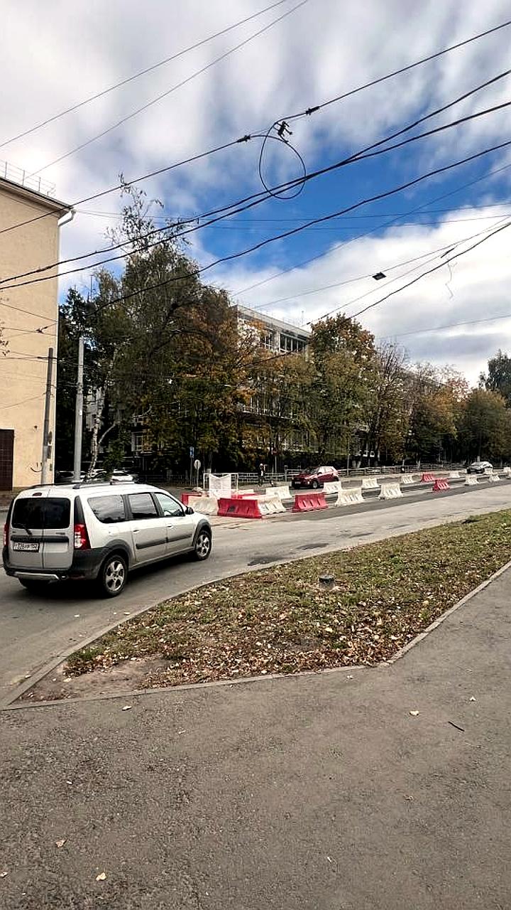 Открыто движение на улице Ошарской после завершения ремонта трамвайных путей