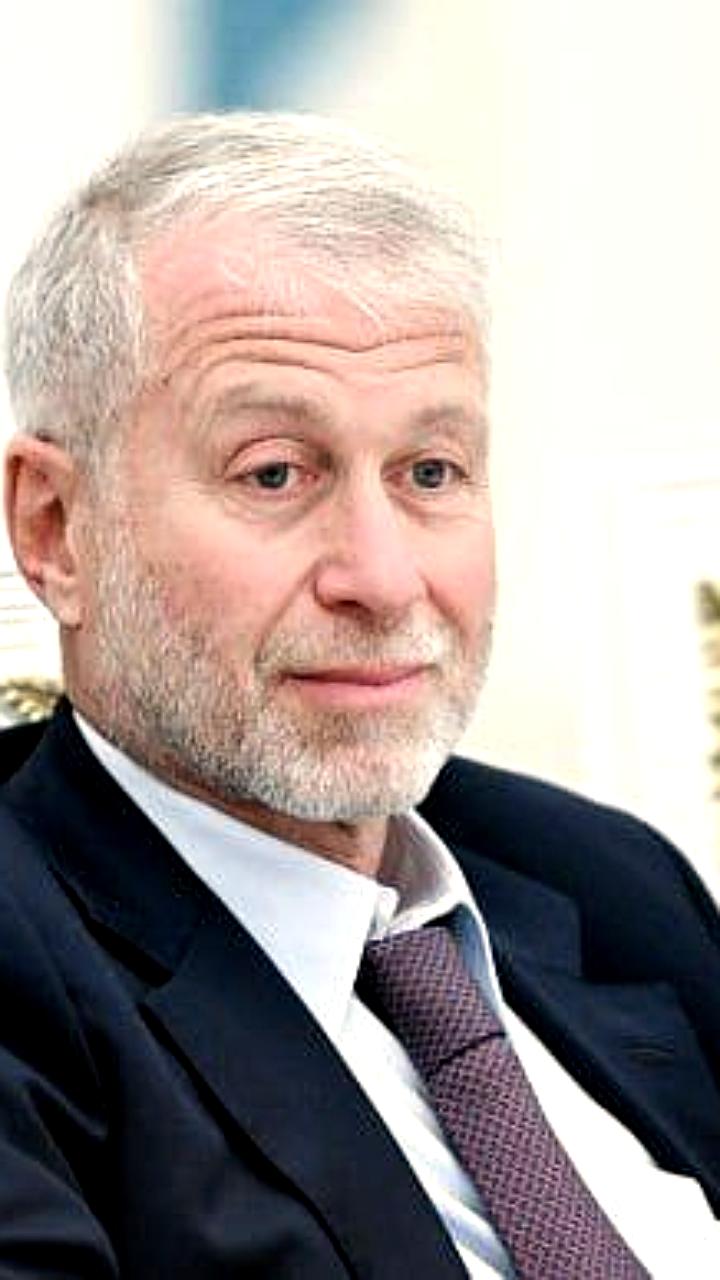 Роман Абрамович внесен в украинскую базу Миротворец