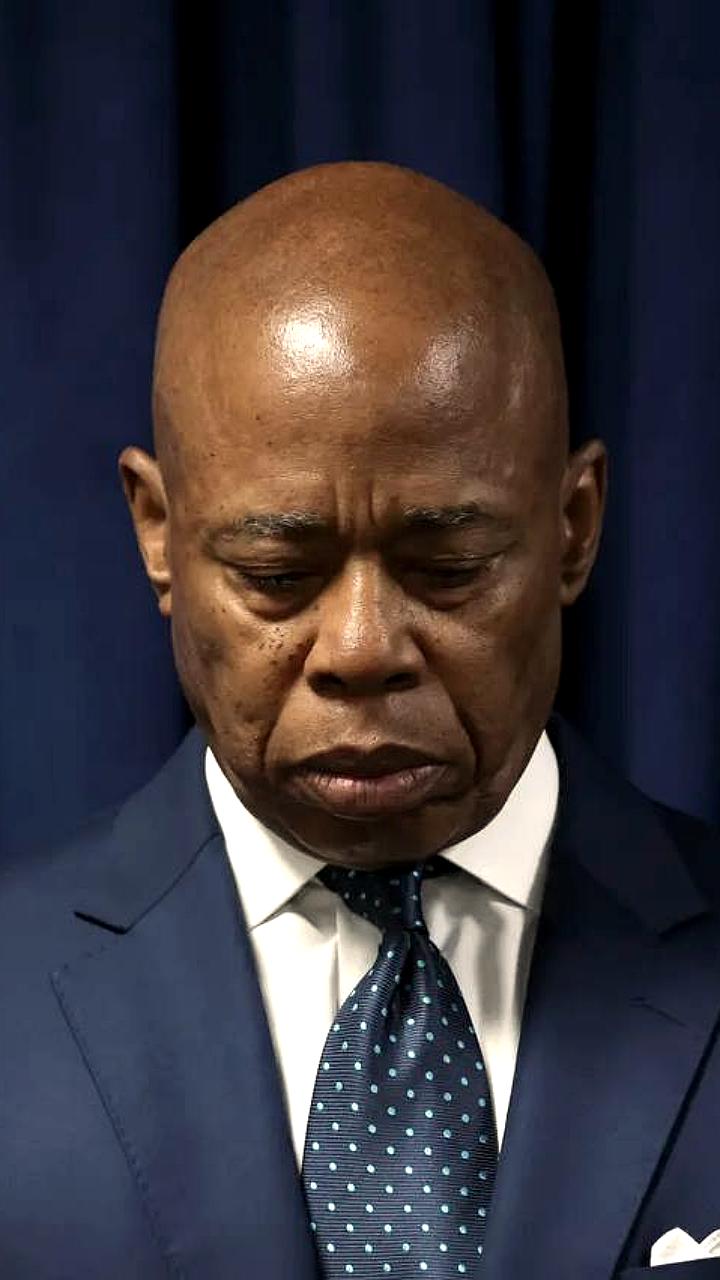 Эрик Адамс завершает кампанию по переизбранию мэра Нью-Йорка