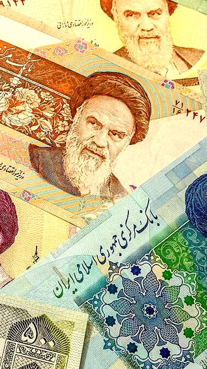 Иранские банки сняли средства с зарубежных счетов перед возобновлением санкций ЕС