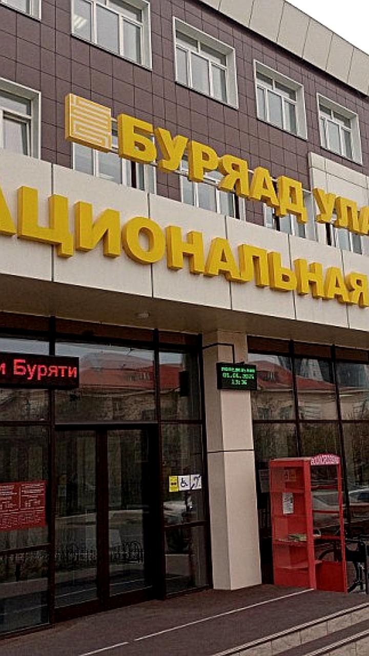 В Тюмени и Бурятии определены победители конкурсов 'Книга года 2025' и 'Книга года'