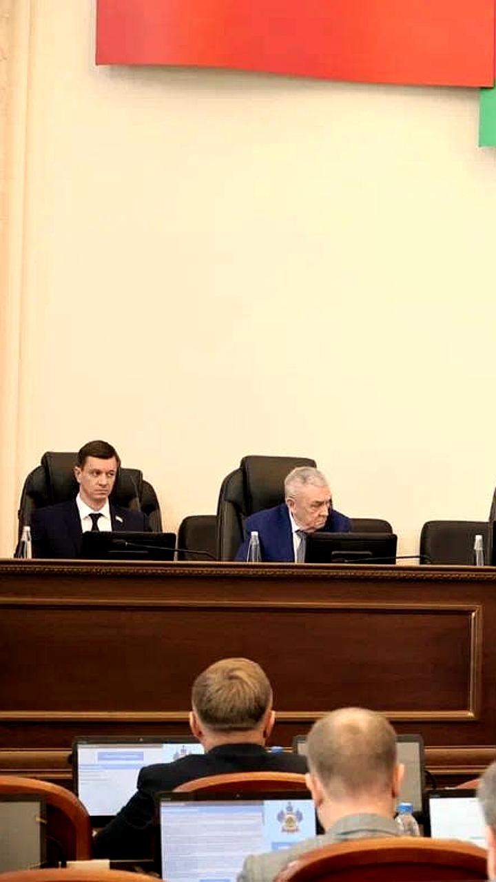 Депутаты ЗСК обсудили новые меры для развития региона на 66-й сессии