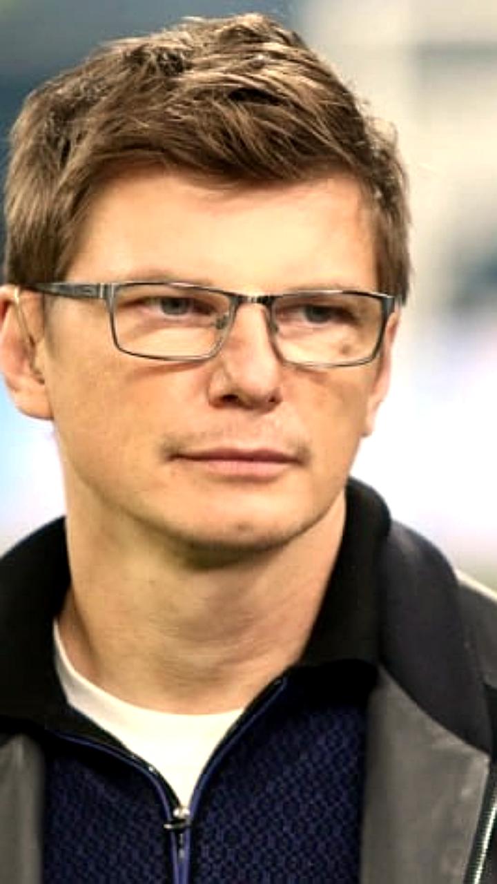 Аршавин и Филатов в Алматы: встреча с фанатами перед матчем Кайрат - Реал Мадрид