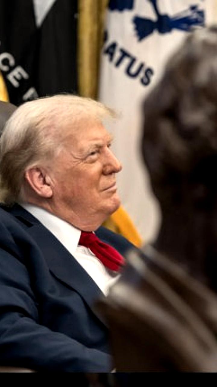 Трамп прогнозирует доходы США от пошлин свыше 1 трлн долларов в год