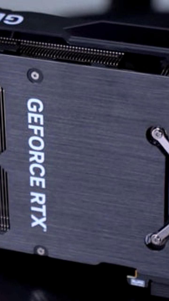 Fengpo представляет модифицированную GeForce RTX 3080 с 20 ГБ памяти
