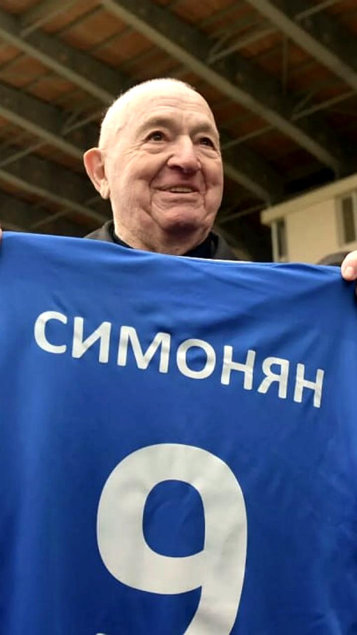 Никита Симонян внесен в базу данных Миротворца за покушение на суверенитет Украины
