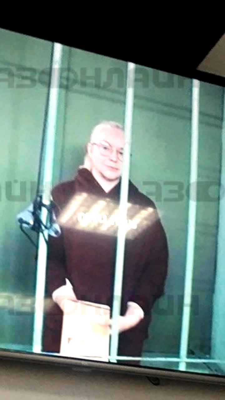 Приговор главврачу диспансера Магомедову: штраф и лишение прав