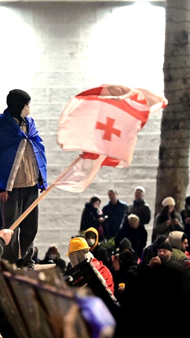 Протесты в Грузии продолжаются: оппозиция планирует акцию против власти 4 октября