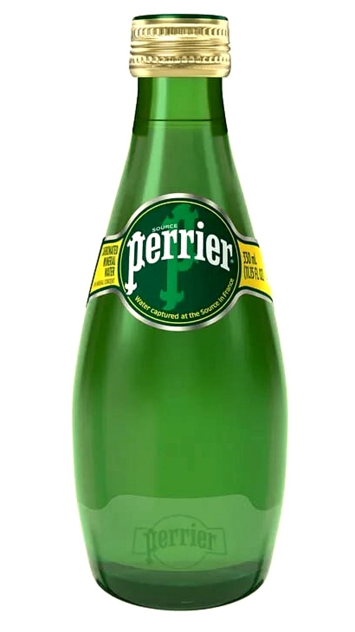 Вода Perrier снова под угрозой: обнаружены фекальные бактерии в новой партии