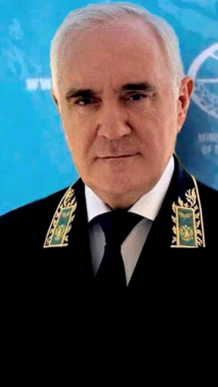 Кипрские учебные заведения пополняют библиотеки произведениями российских авторов
