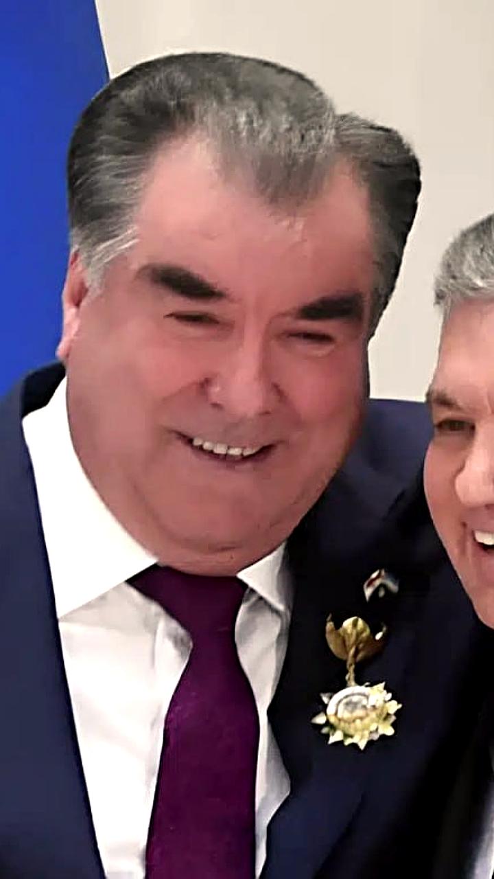 Президент Узбекистана обсудил с Эмомали Рахмоном двустороннее сотрудничество