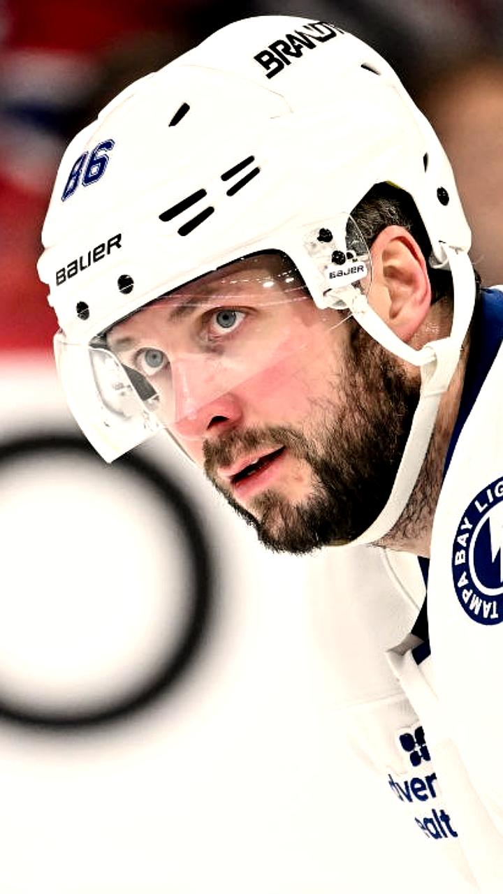 Кучеров и Василевский в топ-10 лучших хоккеистов НХЛ по версии NHL Network