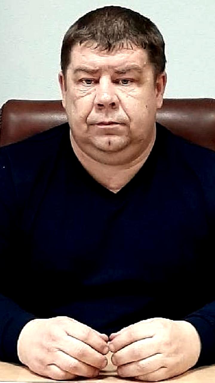 Прокуратура требует вернуть более миллиона рублей от экс-главы Пудожского района за незаконные премии
