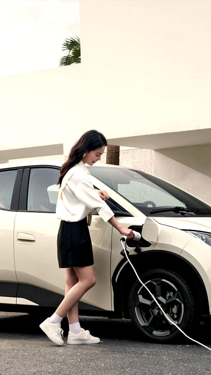 Средний запас хода китайских электромобилей увеличился до 528 км к 2025 году