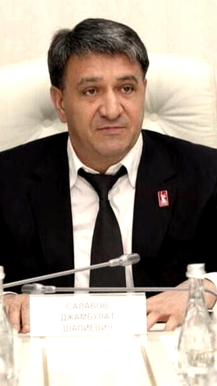 Выборы мэра Махачкалы: три кандидата представят свои программы