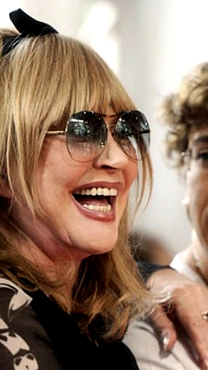 Алла Пугачева исключена из системы ОМС: последствия для певицы и ее супруга