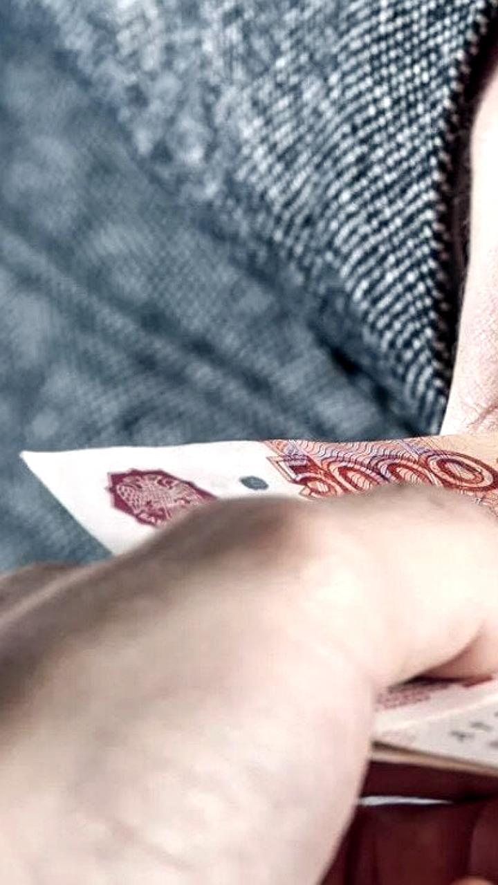 В России предложили сократить срок возврата денег на карту до 24 часов