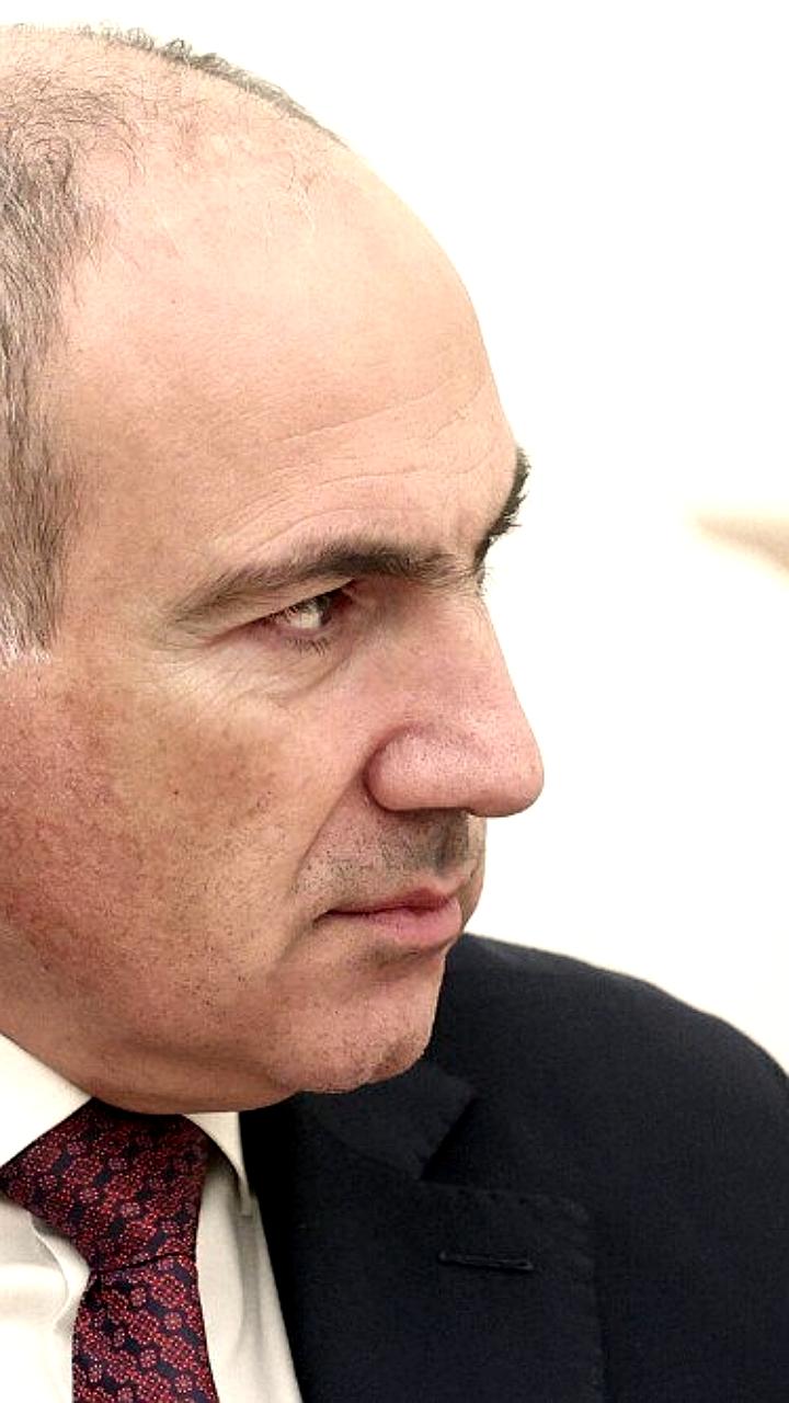 Импичмент премьер-министра Армении: 34 депутата поддержали инициативу