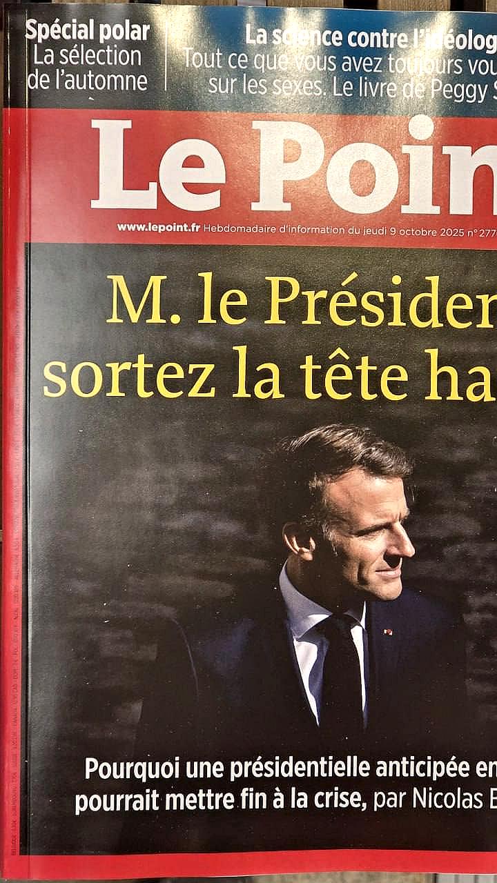 Le Point призывает Макрона уйти в отставку на фоне политического кризиса во Франции
