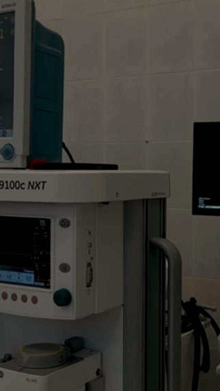 Сургутская пациентка вновь достигла ремиссии после сложной терапии, а в Орске спасли мужчину с разрывом венозного сосуда