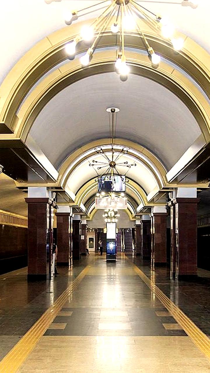 В Казанском метро восстановлено движение после технического сбоя