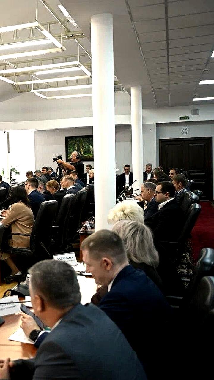 Прокуратура и полиция очистили перекресток в Челябинске от нелегальных торговцев