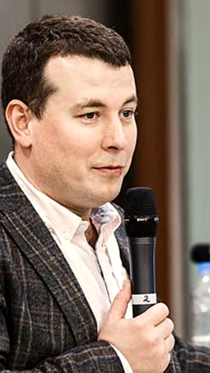 Задержание руководителя нижегородского отделения Народного фронта Андрея Жильцова по делу о мошенничестве