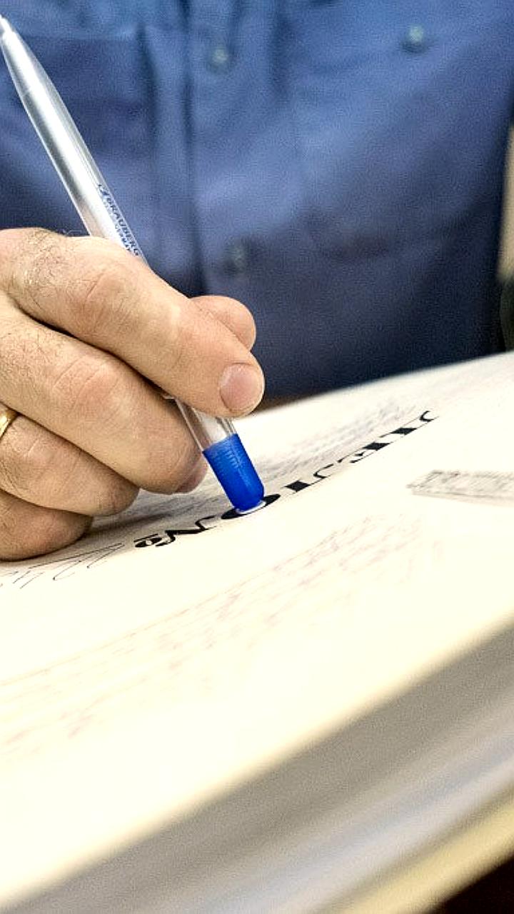 В Кирове разыскивают электросамокатчика после наезда на женщину
