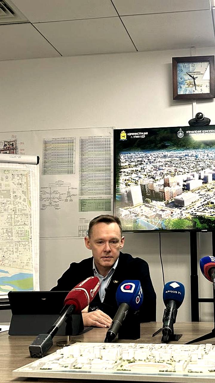 Завершение ремонта дороги на улице Ленина в Улан-Удэ: укладка тротуарной плитки и благоустройство