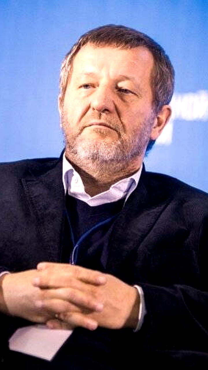 Альфред Кох и другие внесены в реестр террористов Росфинмониторинга