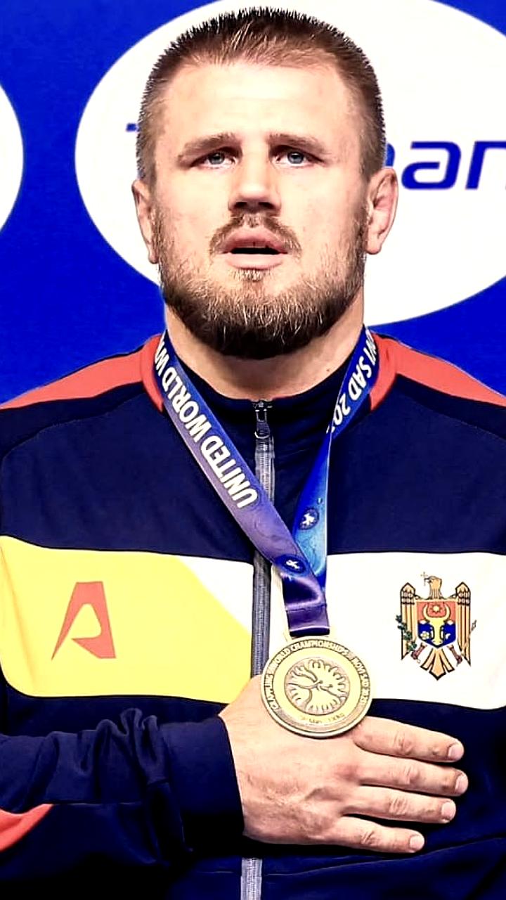 Александра Григорьева завоевала серебро на чемпионате Европы по прибрежной гребле в Турции