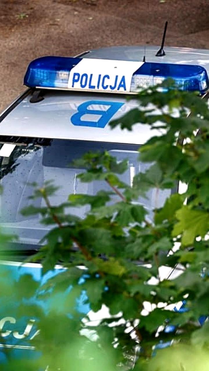 Полиция освободила 42-летнюю женщину, удерживаемую в заточении почти 30 лет в Польше