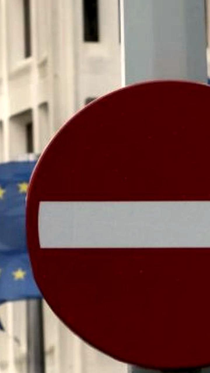 ЕС откладывает обсуждение новых санкций против России из-за разногласий