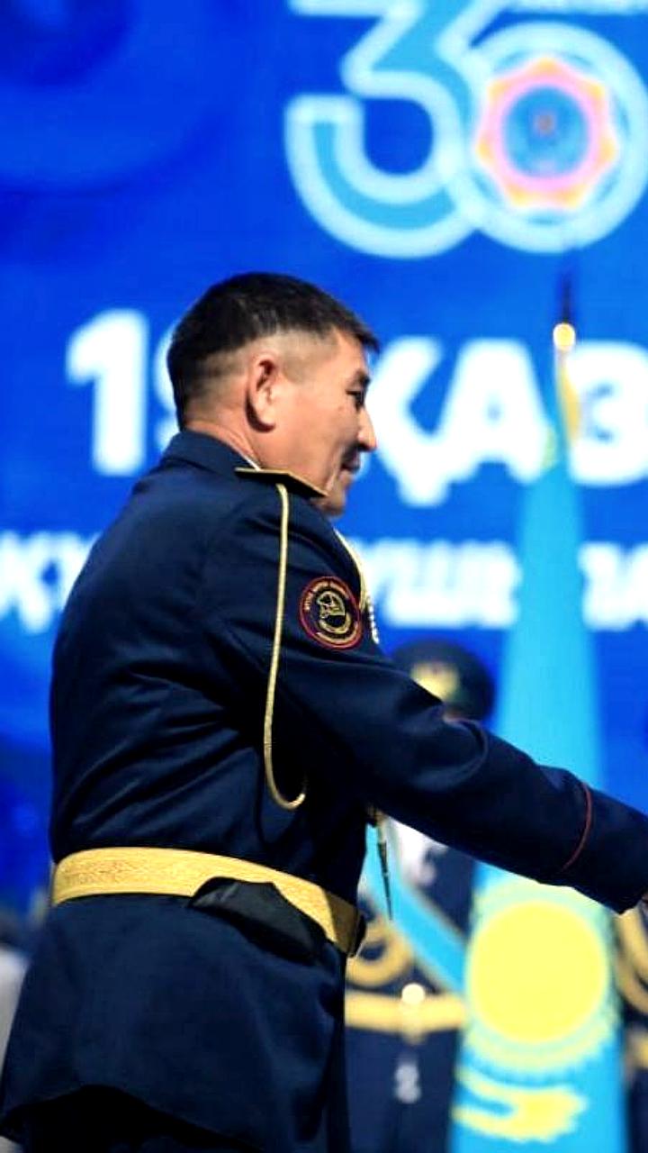 Парад пожарной техники и уроки гражданской обороны прошли в Казахстане и Ставрополье