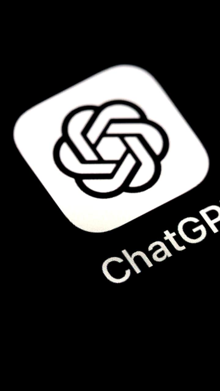 Замедление роста приложения ChatGPT по данным Apptopia
