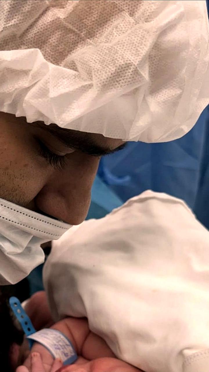 Певец HammAli стал отцом: у него родился сын