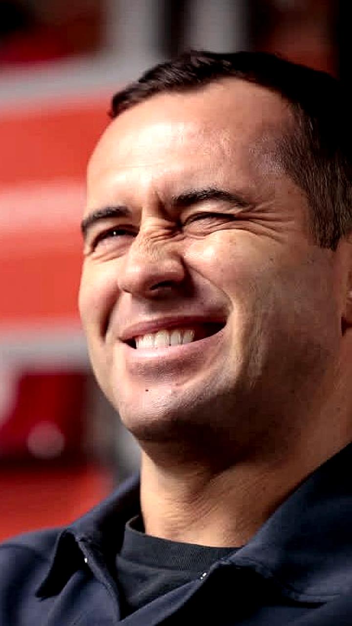 Александр Кержаков обсуждает возможность тренерского назначения в ФК Урал
