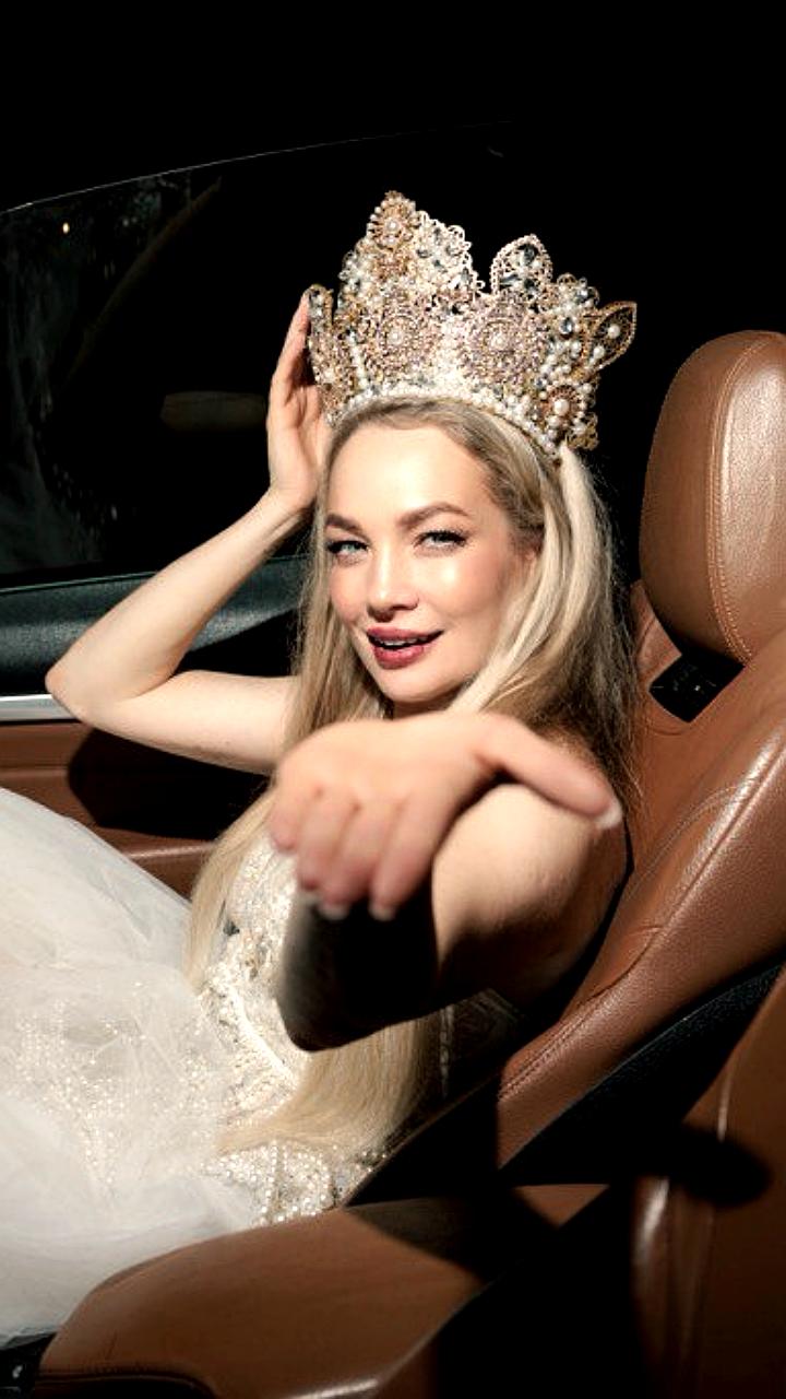 Алина Денисова из Ижевска победила в международном конкурсе 'Женщина Вселенной 2025'