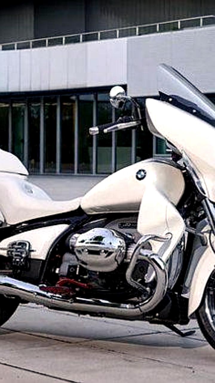 Мотоцикл Папы Римского Льва XIV продан на аукционе в Мюнхене за 156 тыс. евро