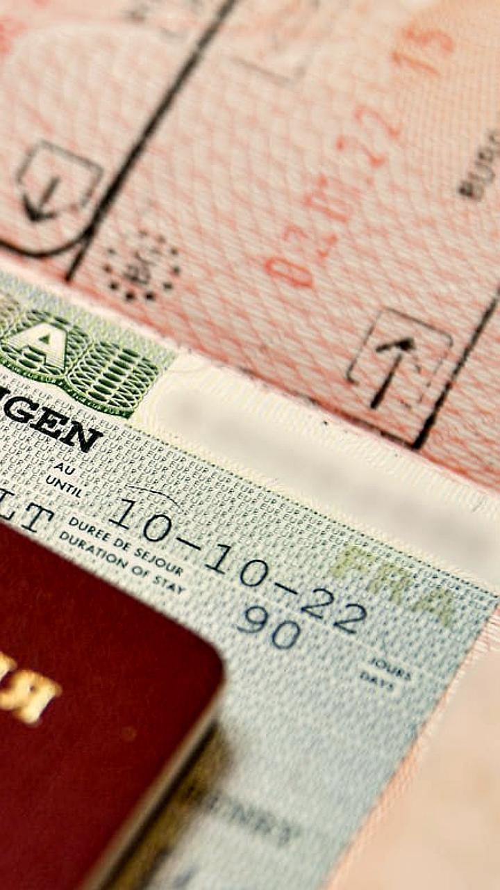 Болгария упрощает визовый процесс для россиян: отмена предварительной записи в Санкт-Петербурге