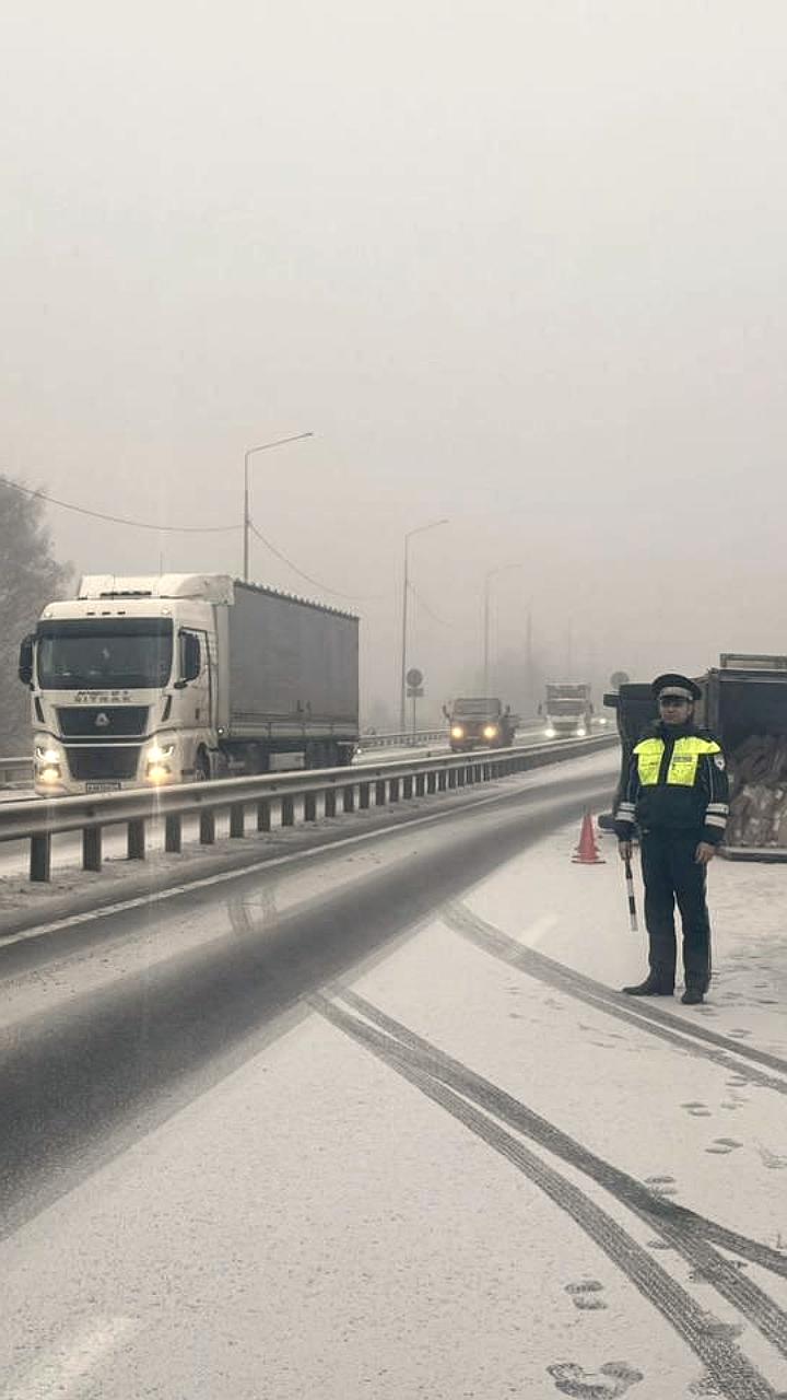 Движение на трассе Пермь-Екатеринбург перекрыто из-за ДТП