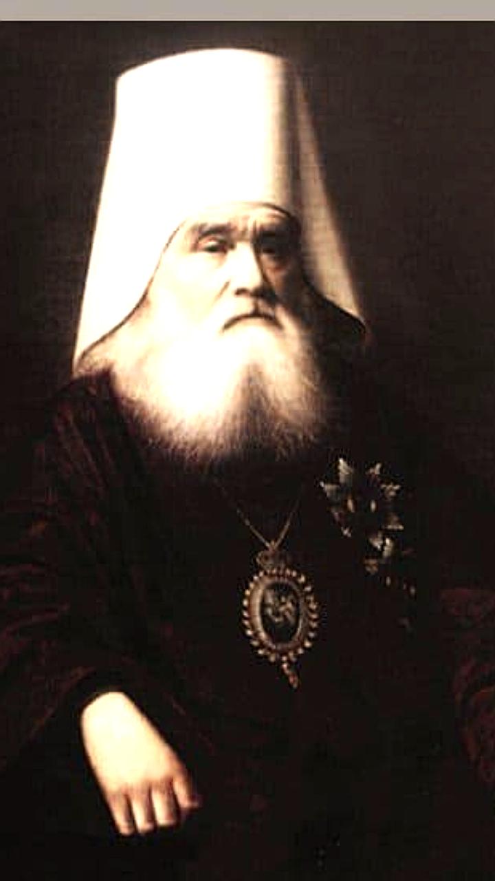 Курильские острова названы в честь святых миссионеров Иннокентия и Николая