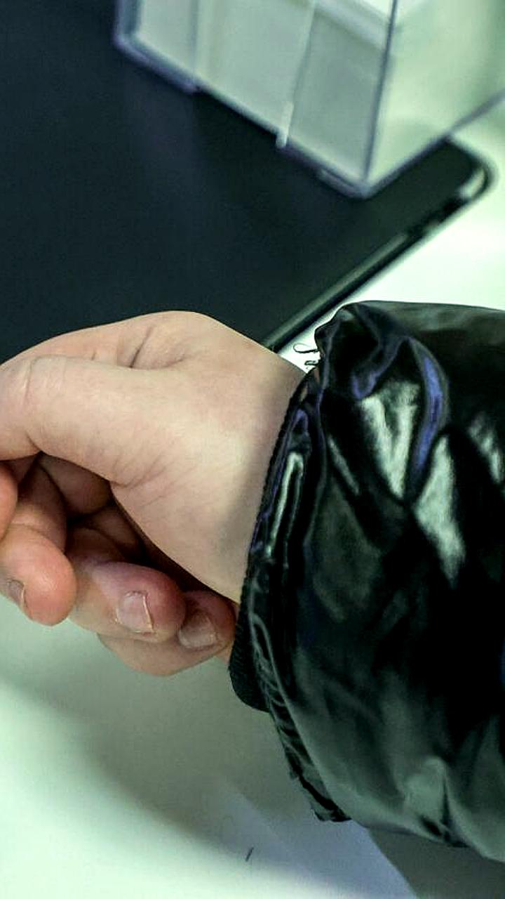 Изменения в правилах продления и аннулирования водительских прав в России